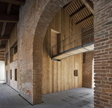 ˹ͥԺ Corte Bertesinaحtraverso-vighy architetti